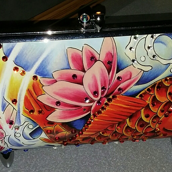 Little Earth Koi Fish license plate purse. - Picture 8 of 8